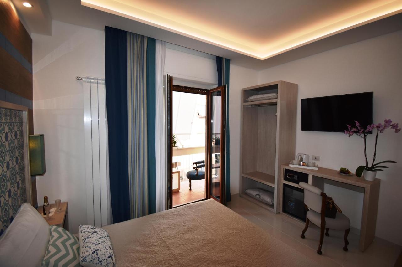 Melody Sorrento Suites Extérieur photo